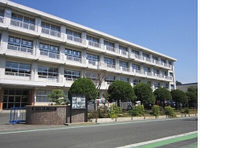 磐田市立磐田第一中学校(1310m)