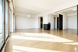 シンフォニア岡崎西 2LDKのリビング/ダイニング