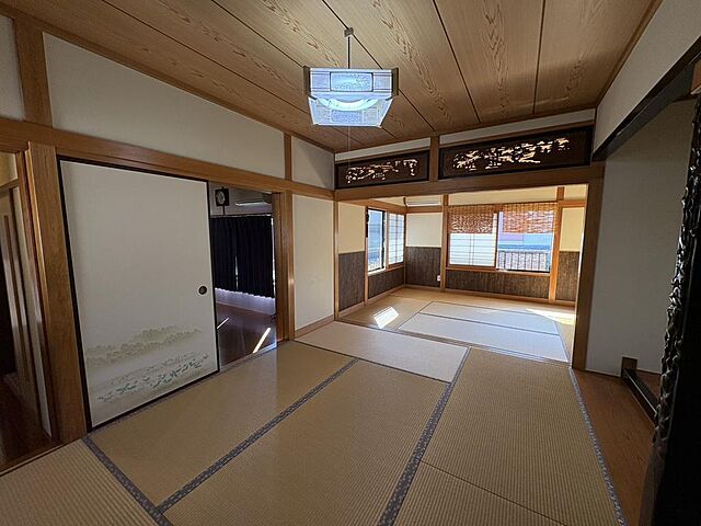 和室 高松市高松町2191-109