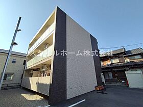 アヴェニュー赤代 201 ｜ 愛知県豊川市赤代町3丁目40-3（賃貸マンション1LDK・2階・44.46㎡） その1