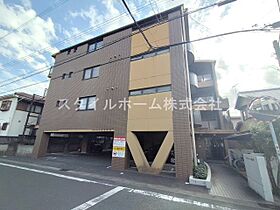 グランコート佐藤 202 ｜ 愛知県豊橋市佐藤2丁目16-6（賃貸マンション3LDK・2階・75.90㎡） その1