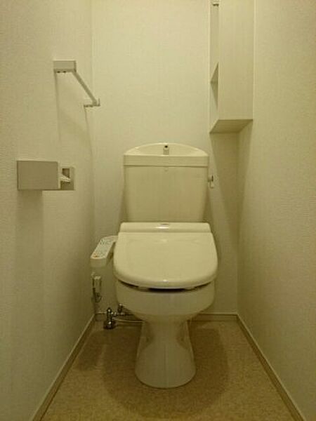画像11:清潔感のあるトイレです