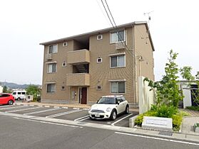 キャルルA棟 301 ｜ 広島県福山市神辺町大字新道上23-2（賃貸アパート1LDK・3階・42.93㎡） その1