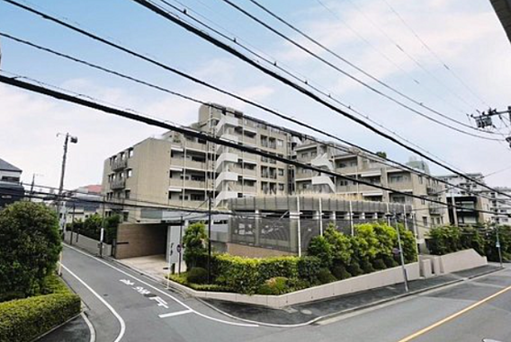 バルコニーから...