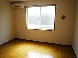 リリックコートＭ 203 2階1Kのリビング/ダイニング