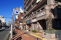 清澄白河駅(都営地下鉄 大江戸線) 徒歩8分。 580m