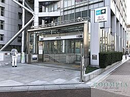 中野坂上駅(都営地下鉄 大江戸線) 徒歩14分。 1070m