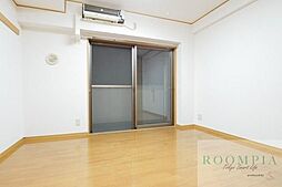 ロイヤルガーデン哲学堂 602 6階1Kのリビング/ダイニング