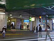 大久保駅(JR 中央本線) 徒歩9分。 700m