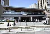 飯田橋駅(JR東日本 中央本線) 徒歩17分。 1350m