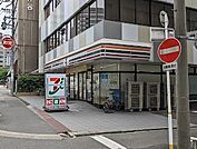 セブンイレブン名古屋国際センター駅東店