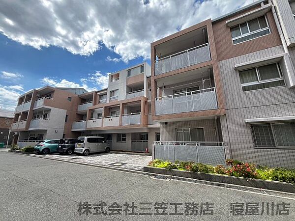 ローレルアベニュー 102｜大阪府寝屋川市萱島桜園町(賃貸マンション2LDK・1階・62.76㎡)の写真 その1