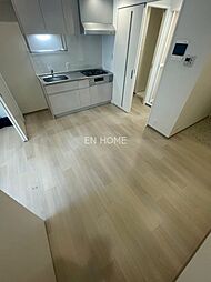 オークビル 601 4階1DKのリビング/ダイニング