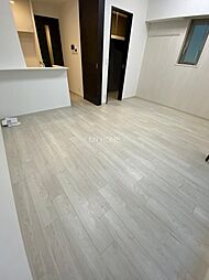 エステムコート谷町九丁目 204 2階1LDKのリビング/ダイニング