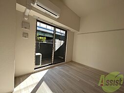 ファステート神戸コンチェール 2階1Kのリビング/ダイニング