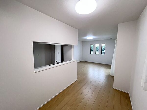 洋室を拡大表示