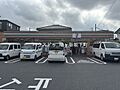 セブン-イレブ...