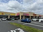 ヤオコー 川口朝日店 500m