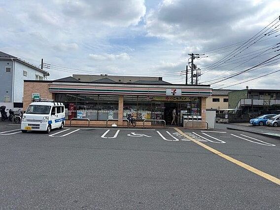 セブンイレブン...