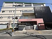 上青木西保育所 230m