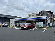 ローソン 川口南鳩ヶ谷六丁目店 200m