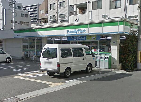 画像27:【コンビニエンスストア】ファミリーマート鷺洲五丁目店まで262ｍ