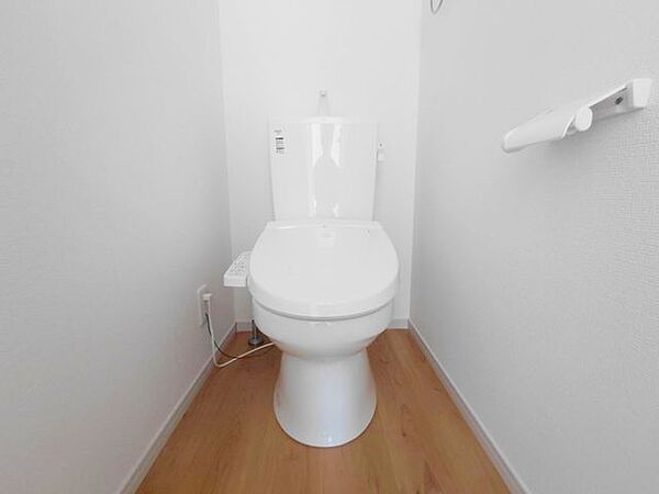 トイレを拡大表示