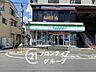 周辺：ファミリーマート竹田久保町店 徒歩3分。 180m