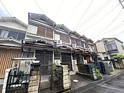 伏見稲荷駅徒歩6分の好立地