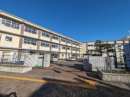 大津市立平野小学校 徒歩6分。 480m