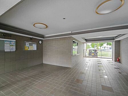住宅購入の流れや必要な手続きについて、順を追ってご説明しています。はじめての方でも安心してご相談いただける環境を整えています