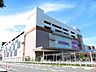 周辺：イオンモール新瑞橋店【イオンモール新瑞橋店】　食品売場　8：00〜23：00専門店街　10：00〜22：00平面立体P　1700台収容可能入庫から3時間まで無料。 900m