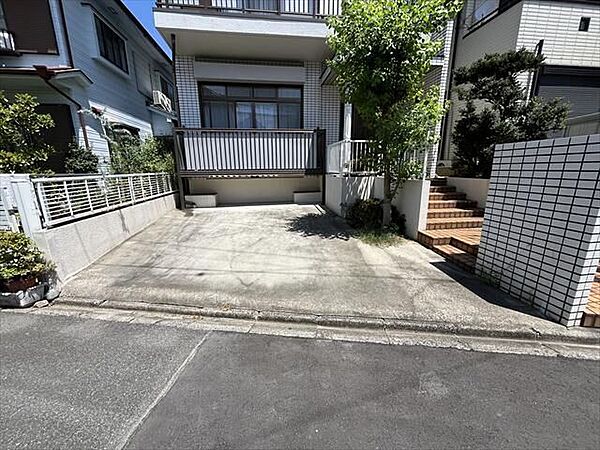 駐車場を拡大表示