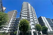 東急ドエルデュオプラザ川口弐番館の外観（南側から）