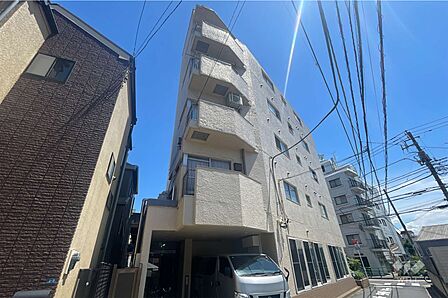 堤マンションの外観(北西側から)