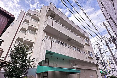 サンライフ本町の外観(南西側から)