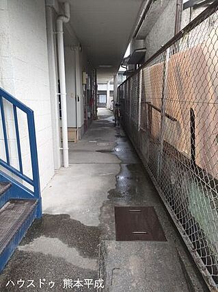 1F通路
