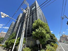 メゾンルミエール  ｜ 大阪府大阪市住吉区苅田5丁目（賃貸マンション3LDK・7階・65.18㎡） その1