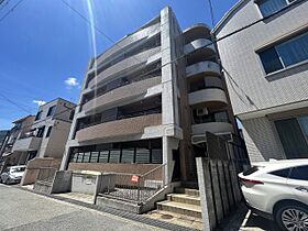 サンパレス21六甲2  ｜ 兵庫県神戸市灘区篠原中町3丁目1-14（賃貸マンション1LDK・1階・42.00㎡） その1