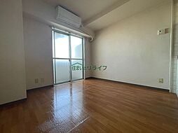 東急田園都市線 三軒茶屋駅 徒歩5分の賃貸マンション 4階ワンルームのリビング/ダイニング