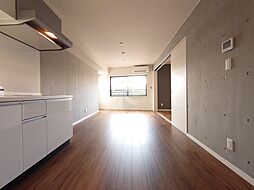 東急世田谷線 三軒茶屋駅 徒歩5分の賃貸マンション 1階1LDKのリビング/ダイニング