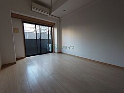 京急本線 雑色駅 徒歩6分の賃貸マンション 1階1Kのリビング/ダイニング