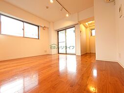 東急世田谷線 三軒茶屋駅 徒歩8分の賃貸マンション 3階1LDKのリビング/ダイニング