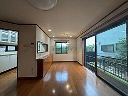 東急世田谷線 松原駅 徒歩9分の賃貸一戸建て 1階4LDKのリビング/ダイニング