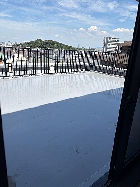 バルコニーを拡大表示