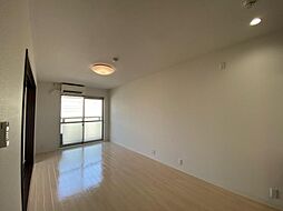 JR高徳線 栗林公園北口駅 徒歩4分の賃貸マンション 2階1LDKのリビング/ダイニング