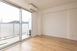 JR予讃線 高松駅 徒歩13分の賃貸マンション 8階1LDKのリビング/ダイニング