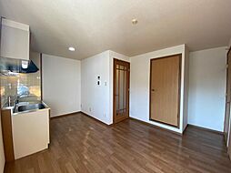 JR予讃線 端岡駅 徒歩10分の賃貸アパート 2階2DKのリビング/ダイニング