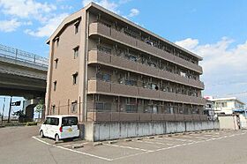 香川県高松市檀紙町1324番地1（賃貸マンション1K・2階・36.50㎡） その4