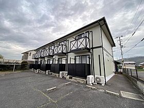 香川県高松市亀田町422番地1（賃貸アパート1K・1階・24.71㎡） その1